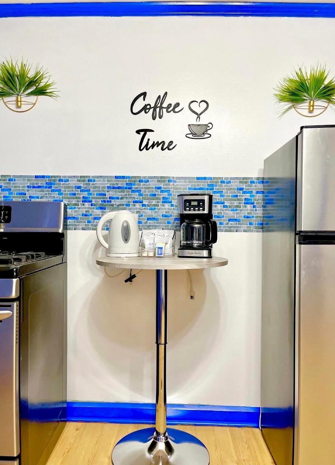 The Sapphire Haven - Your Old Brooklyn Oasis Awaits Families, Couples, Business Travelers Near Downtown With Parking, 300 Mb Wifi & Self Check-In Cleveland Ngoại thất bức ảnh